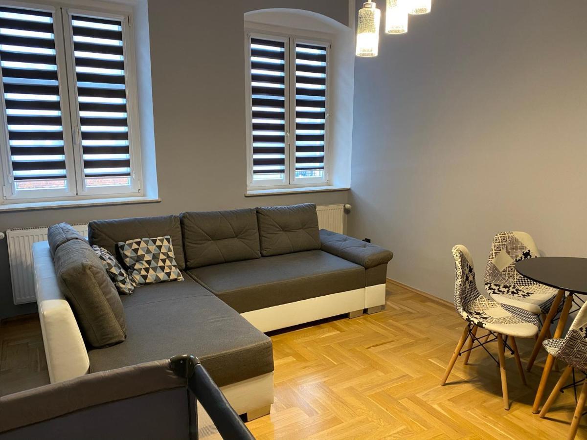 Apartament F21 Deluxe W Bielawie - Widok Na Gory Sowie เบียลาวา ภายนอก รูปภาพ