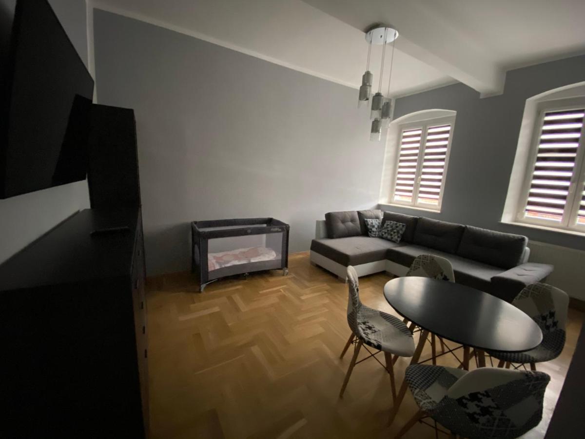 Apartament F21 Deluxe W Bielawie - Widok Na Gory Sowie เบียลาวา ภายนอก รูปภาพ