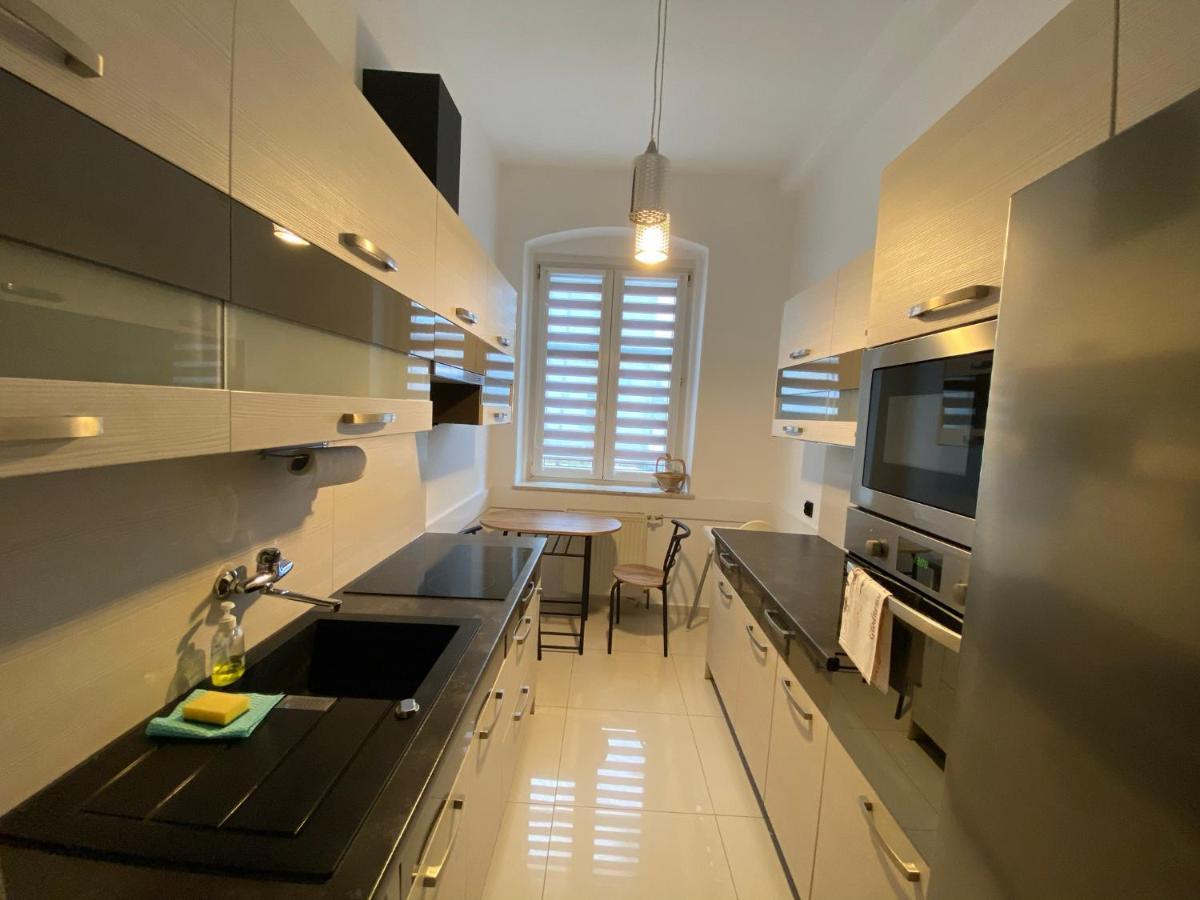 Apartament F21 Deluxe W Bielawie - Widok Na Gory Sowie เบียลาวา ภายนอก รูปภาพ