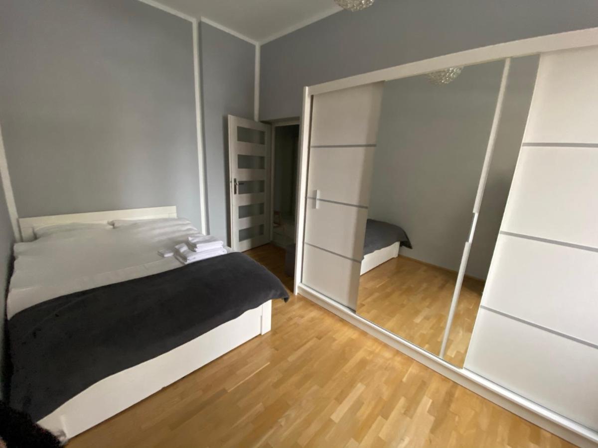 Apartament F21 Deluxe W Bielawie - Widok Na Gory Sowie เบียลาวา ภายนอก รูปภาพ